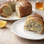 Babka cytrynowa z makiem i polewą z likieru pomarańczowego